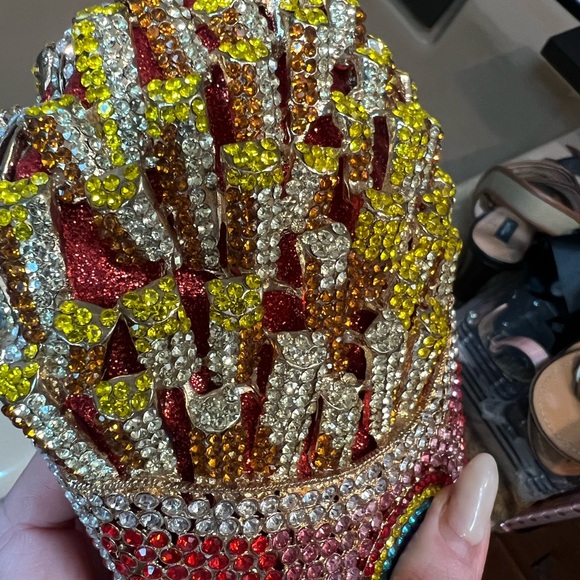 “Box of French Fries” 🍟 heavy crystal minaudiere clutch, red box with rainbow - Picture 2 of 16